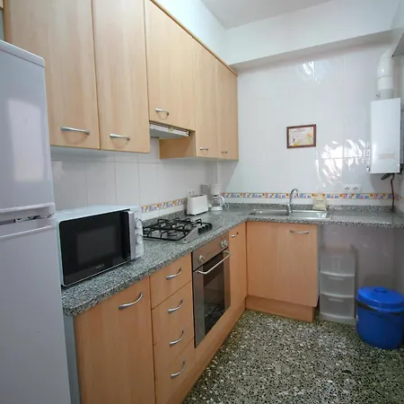 Centrico Y Luminoso A 100m De La Playa, Renovado Con Wifi, Balcon Y Lavadora - Es-228-6 * Llanca